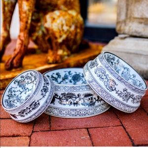 Porcelain black and white chinoiserie pet bowls!🐶 SMALL BOWL